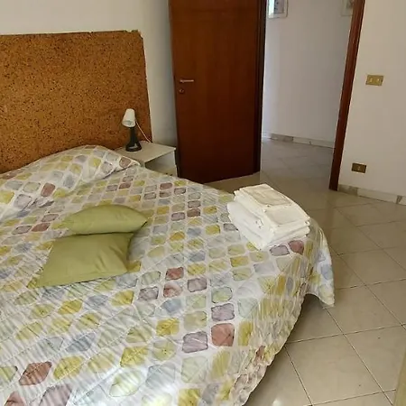 別荘 Casa Mirna カッラーラ